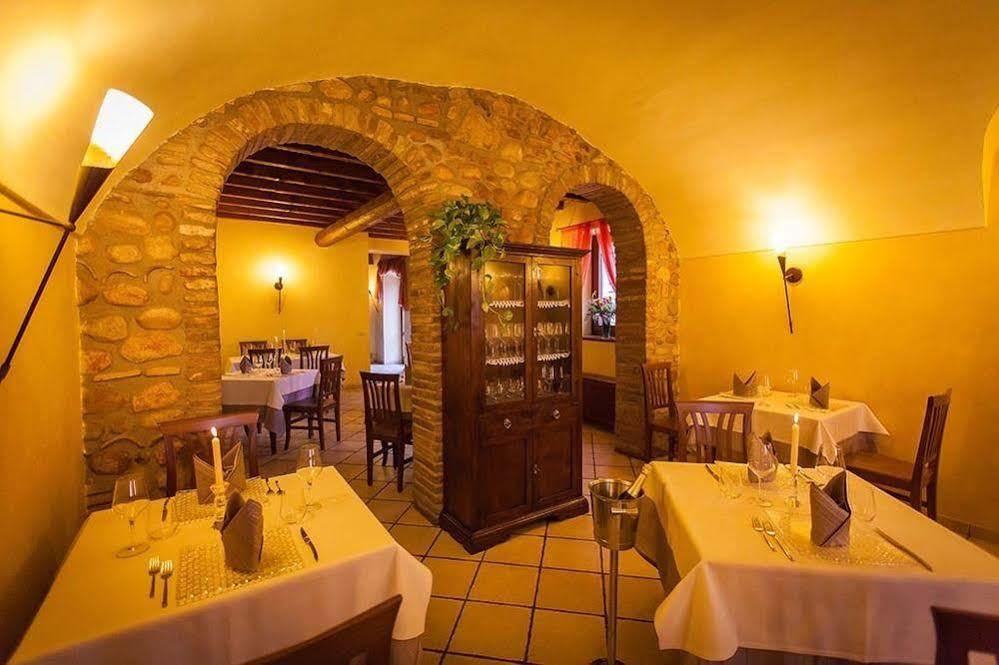 Hotel Alla Corte Dei Bicchi Cavriana المظهر الخارجي الصورة